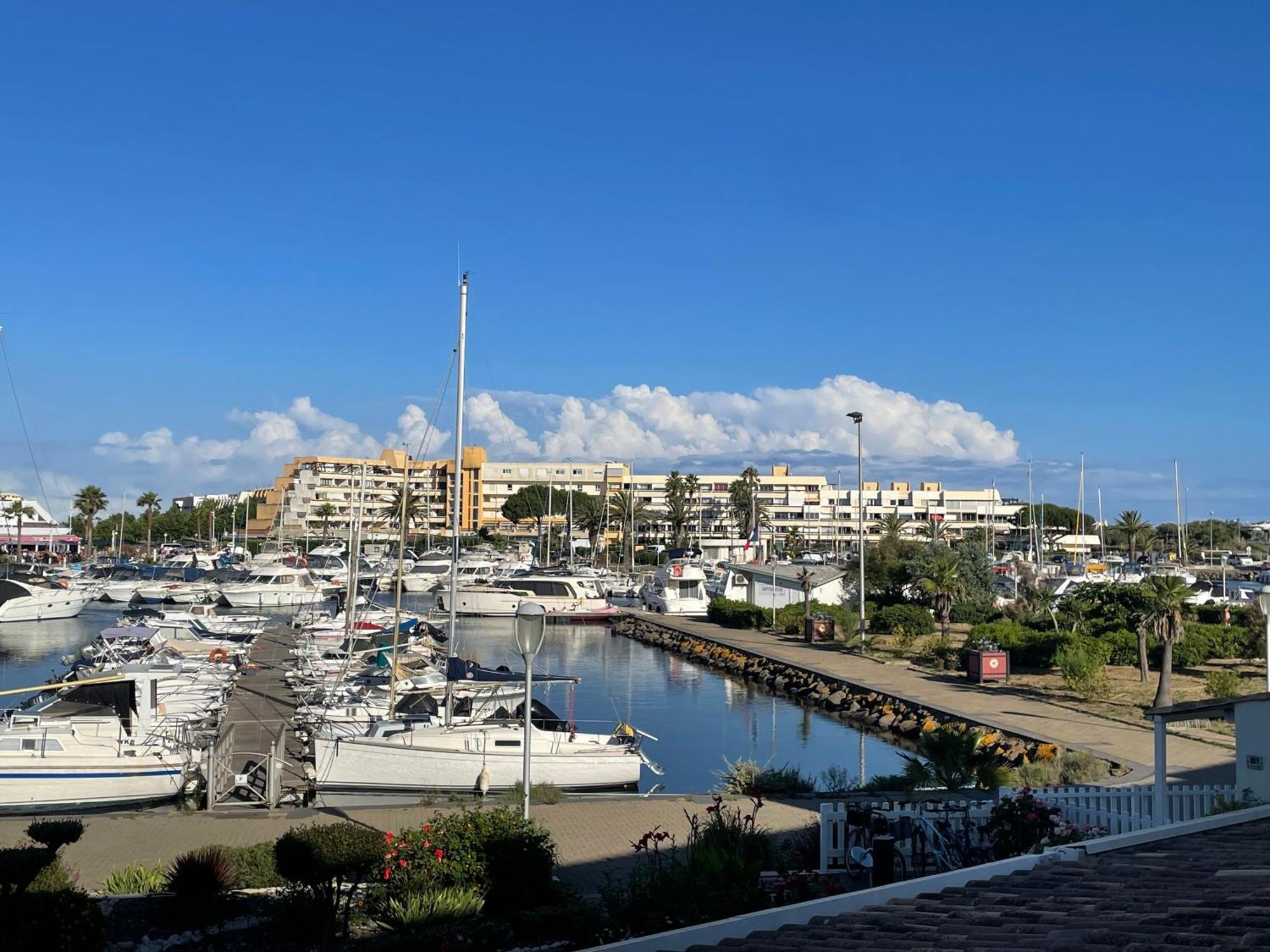 Naturiste Port Soleil Avec Piscine アグド エクステリア 写真